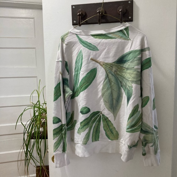 H&M L light grey tropical print sweatshirt - Picture 4 of 4
